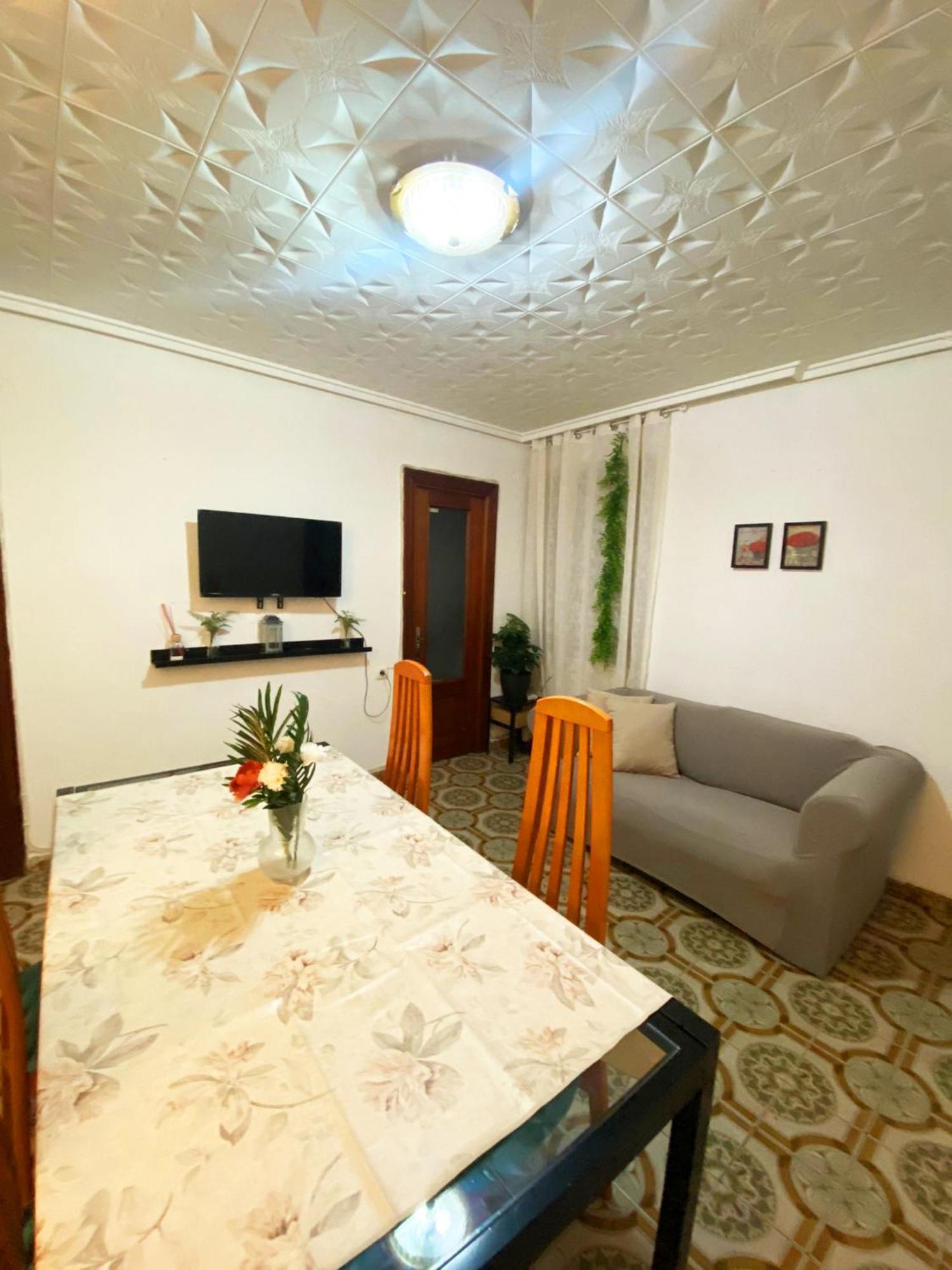 Valencia Well Located Shared Apartment Экстерьер фото