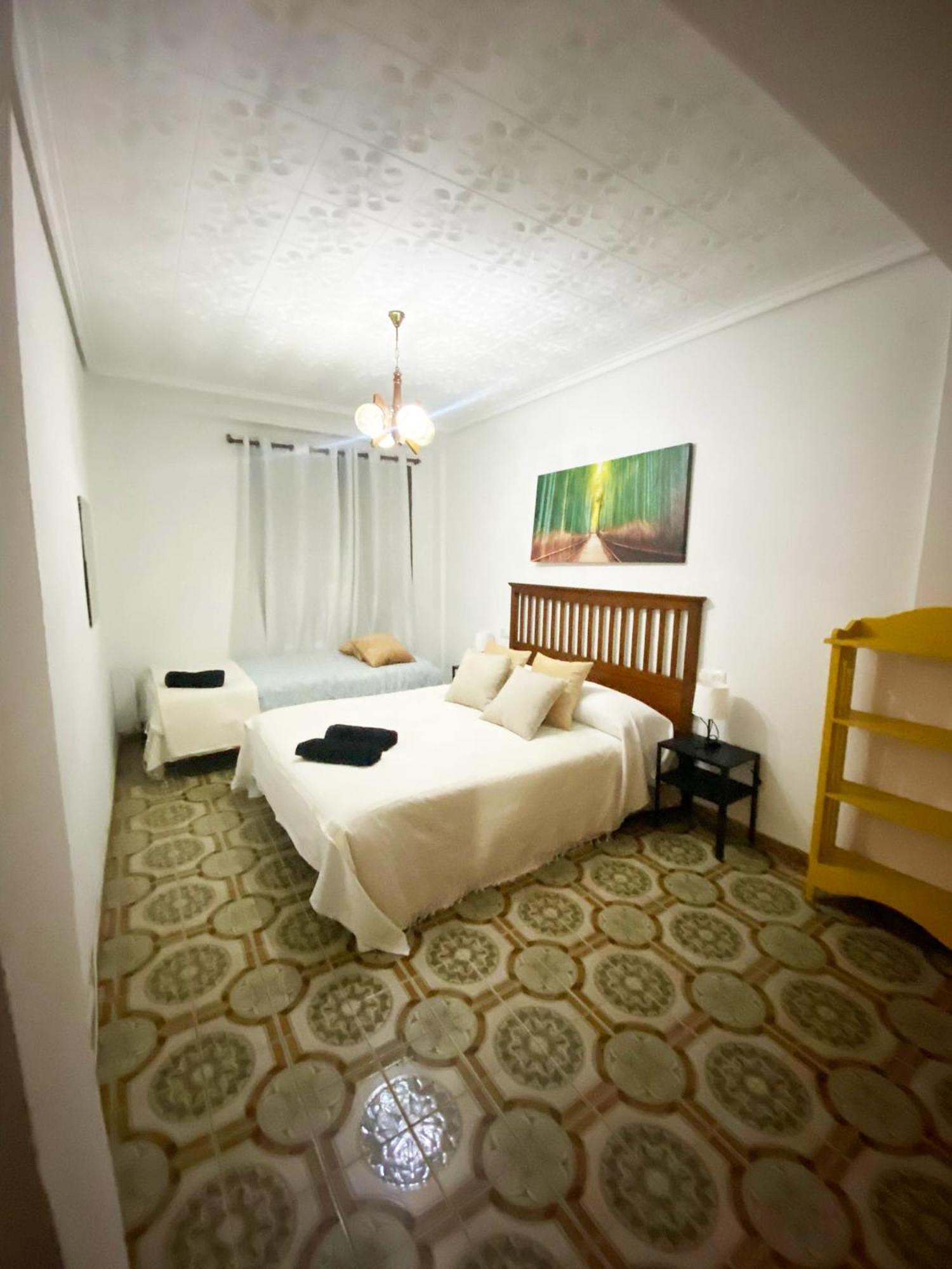 Valencia Well Located Shared Apartment Экстерьер фото