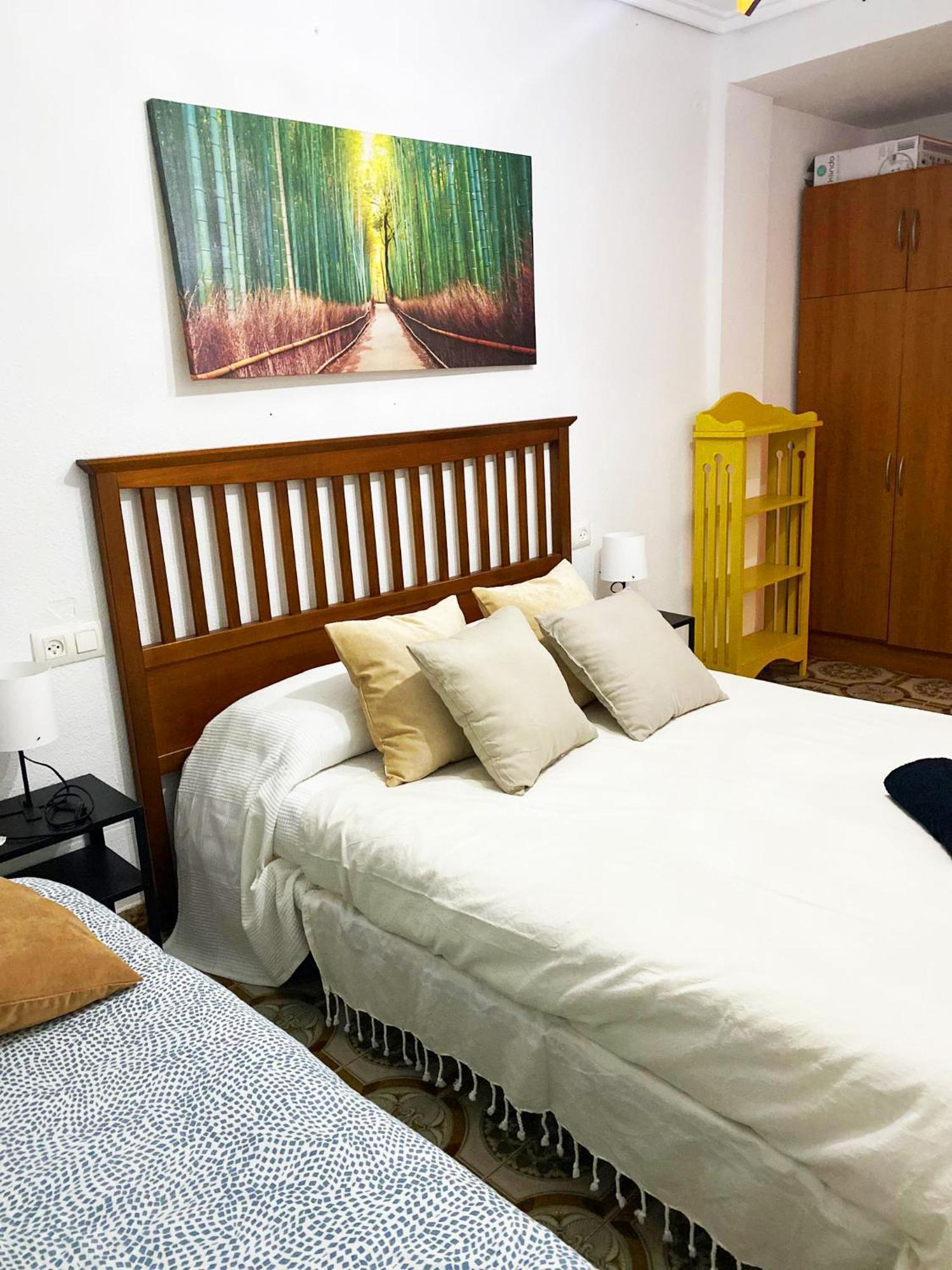 Valencia Well Located Shared Apartment Экстерьер фото